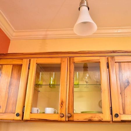 Kingston Sunset Guest Apartment I エクステリア 写真