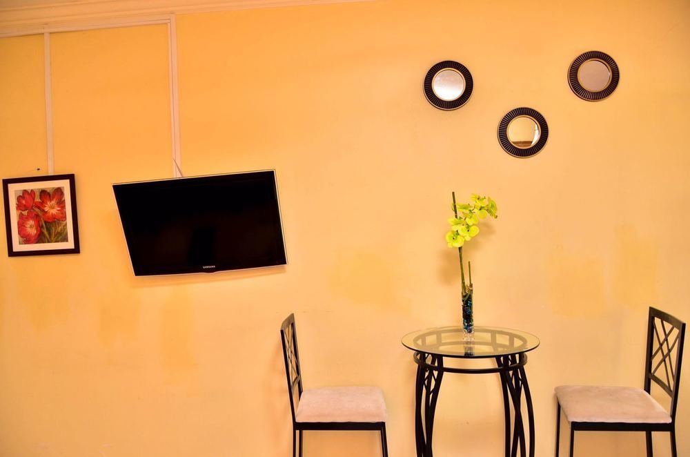 Kingston Sunset Guest Apartment I エクステリア 写真